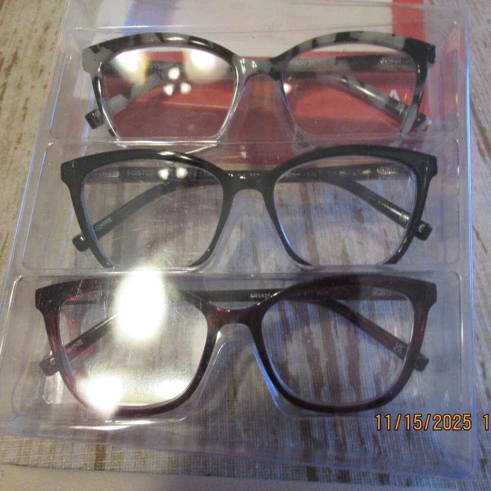 New Foster Grant +3.00 Quality Reading Glasses - Picture 2 of 3
